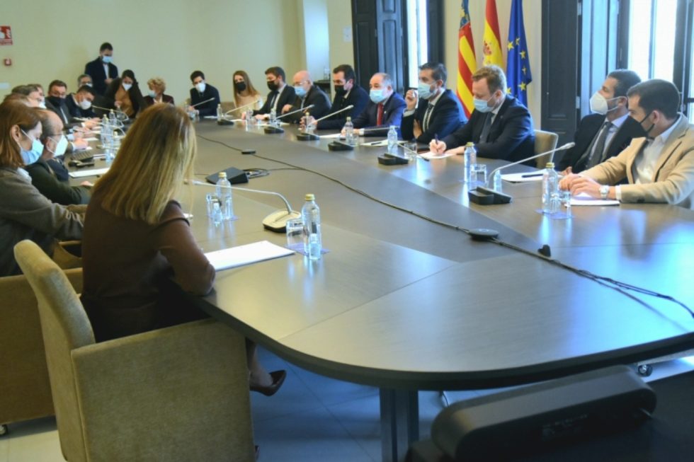 La Autoridad Portuaria de Valencia muestra su interés por el proyecto ...