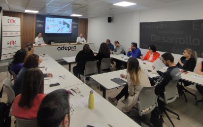ADEPRO analiza la próxima entrada en vigor de la Factura Electrónica
